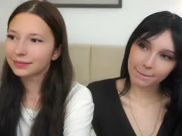 vivid_girls Image 6