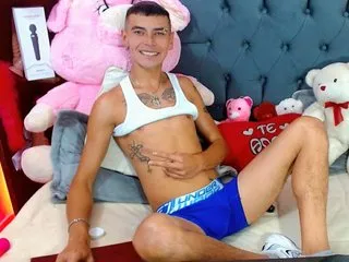 alextsexx Image 2