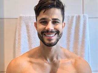 ArthurVillasboas's Thumb Image