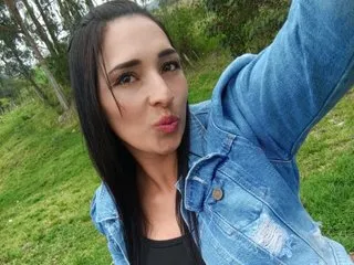 Camille_lov's Thumb Image