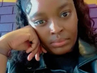 Collegebjxx21's Thumb Image