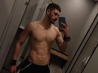 e_leon Profile Image
