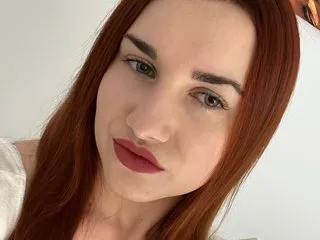 LYIAANA Profile Image
