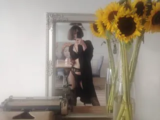 MadameMag's Thumb Image