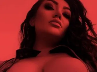 MiaBlackXO Profile Image