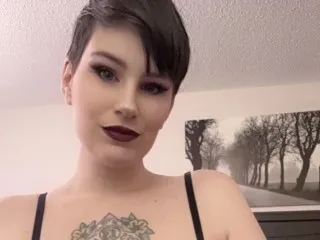 SilveraStrain video chat preview