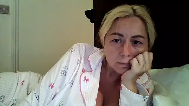 _karolynesyera_ Image 9