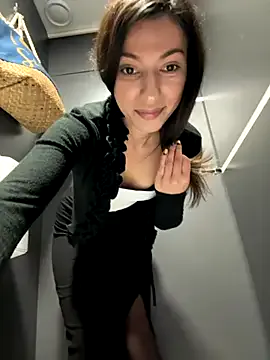 _MiaQueen_ Image 15