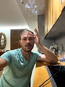 Adventurehotman Image 4