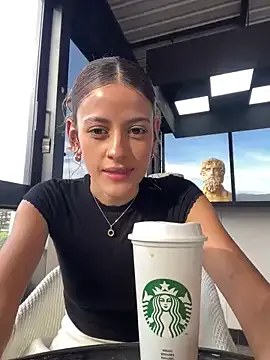 alana15 Image 10