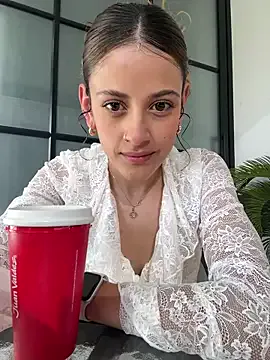 alana15 Image 12