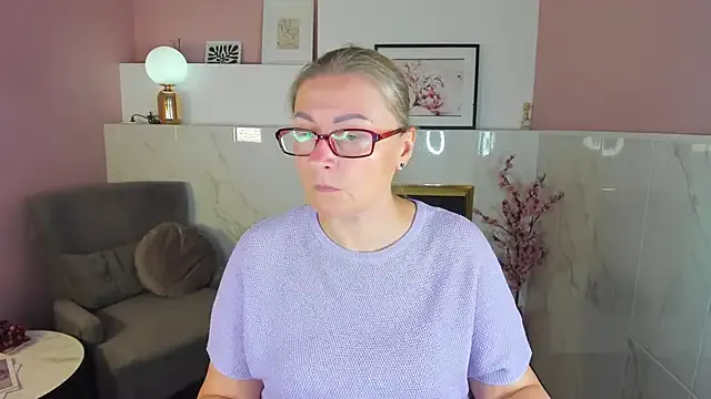 AlexandraKind Image 7