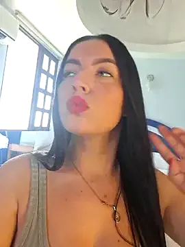 Anal_Luucia Image 12