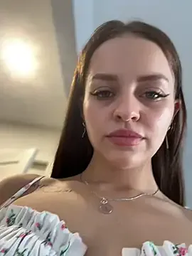 AngelinaTeller Image 2