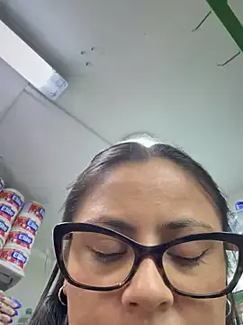 Angie_e video chat preview