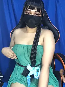 Ariana__Marie Image 4