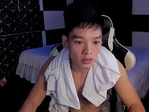 AsianHotBODYY Image 13