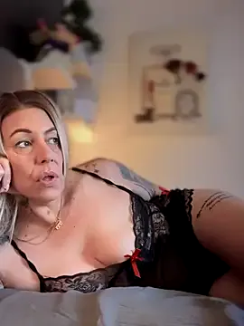 blondebitch2 Image 19