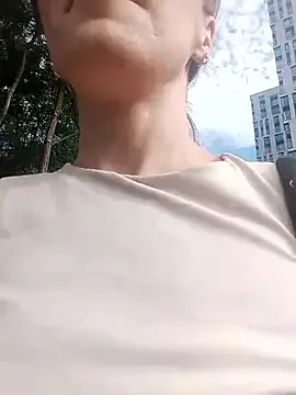 Brilliant-Queen1 Image 12