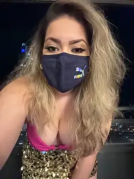 cam_divaa Profile Image