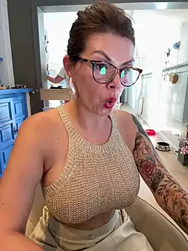 CarlaConnorTV Image 2