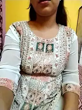 DreamGirlRiya Image 8