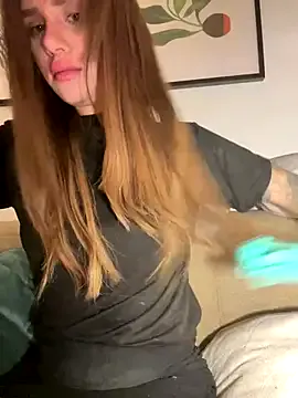 EmiliaCatalina Image 15