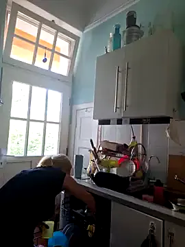 FrauleinSchmitt Image 16