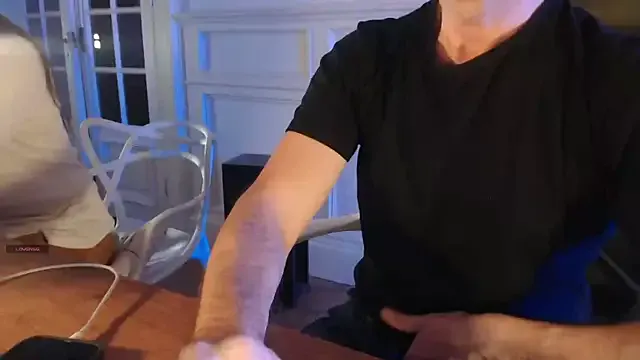 friendswithben33 Image 11