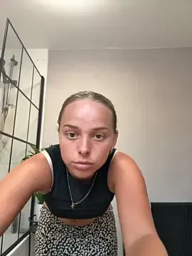 KayleeBella Image 3