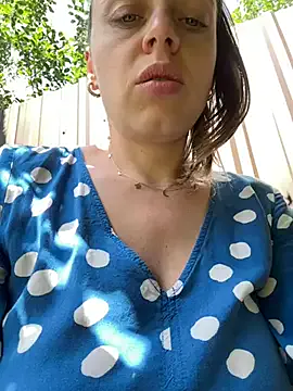 ladywithbigass Image 2
