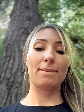 LetsFunKARINA Image 9