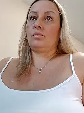 Liana_MilfHot Image 6
