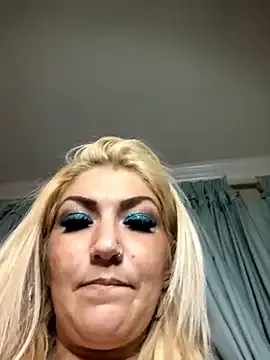 LittleMissEeve Image 2