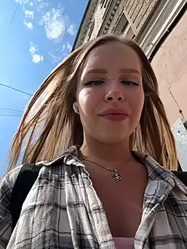 Liza_risky Image 9
