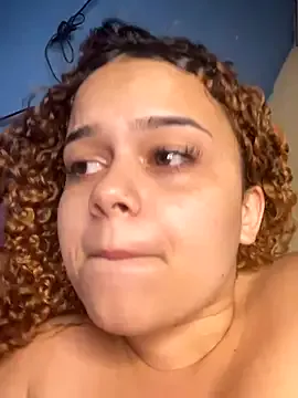 Lolacavalona Image 18