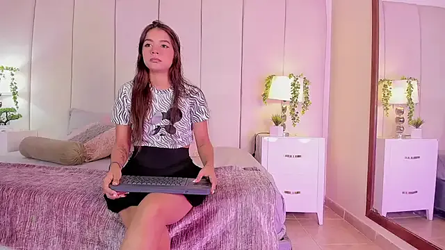 mia_rousse25 Image 17