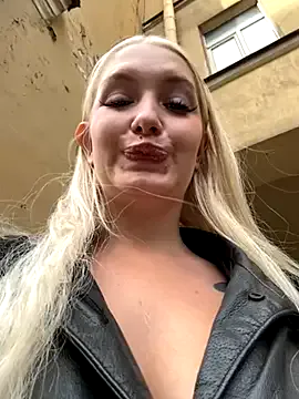 Milkyy_wway Image 15