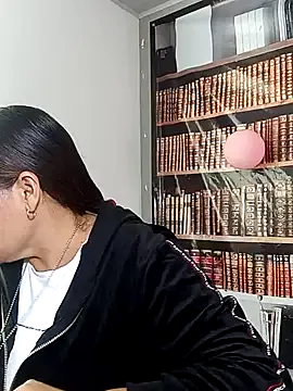 MomSex_ Image 6
