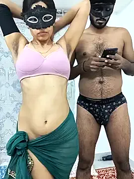 NAUGHTY_INDIAN_COUPLE Image 19