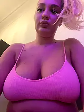 NellyExtraa Image 18
