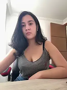 Nina_lovi Image 4