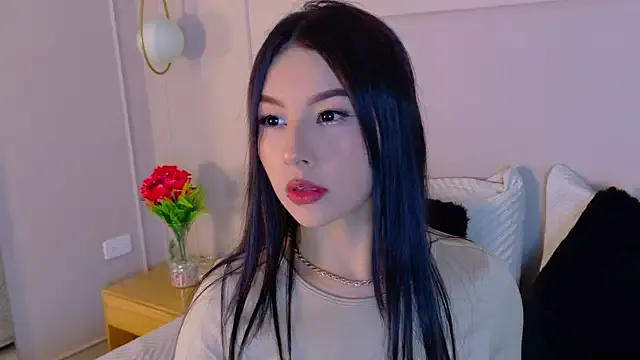 OlayaCooper Image 16