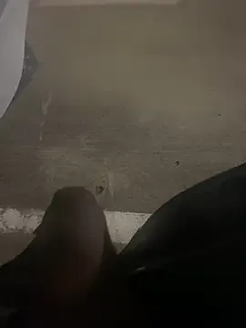 RiskySlut Image 5