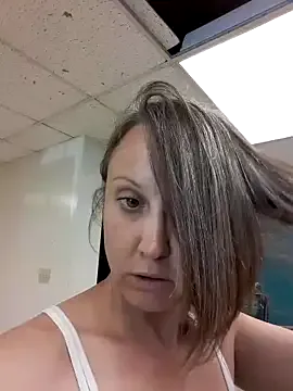 SexyB214's Thumb Image