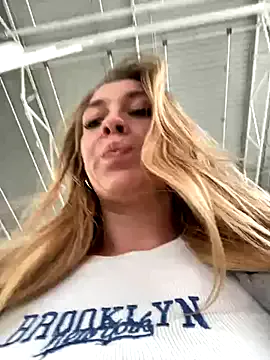 Sweet___Emily Image 17