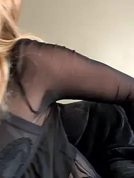 Sweety_Foxy69 Image 16