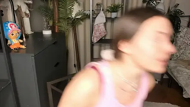 ThelmaJusto Image 16