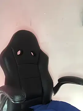 zoe_mount's Thumb Image